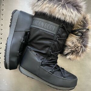 Moon Boot Tall Snow Waterproof Women’s Black Boot Faux Fur Winter